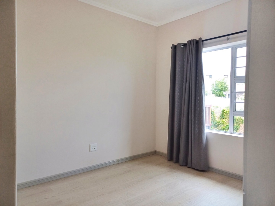 3 Bedroom Property for Sale in Fraaiuitsig Western Cape